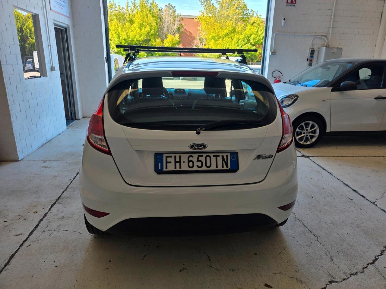 Ford Fiesta 1.4 5 porte Bz.- GPL Business