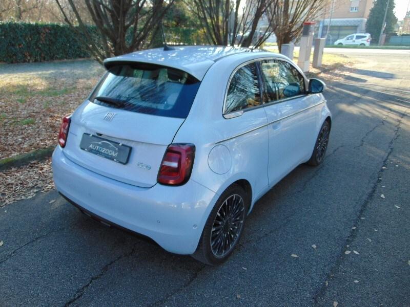 FIAT 500 (2020-->) 500e Berlina 42 kWh La Prima