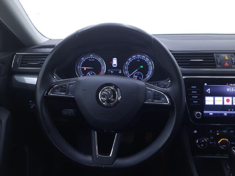Skoda Superb Wagon Executive DSG BR491232 2.0 Diesel 150CV