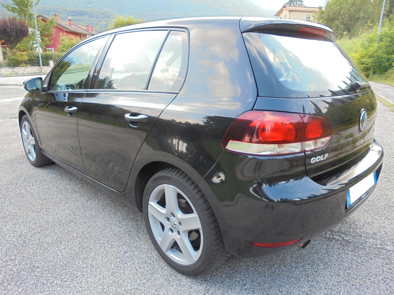 Volkswagen Golf VI 1.6 TDI 105CV DSG HIGHLINE 5 PORTE