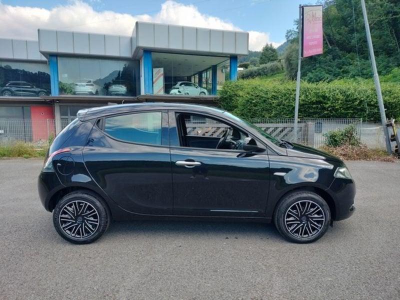 Lancia Ypsilon 1.0 FireFly 5 porte S&S Hybrid Oro GPL!!!