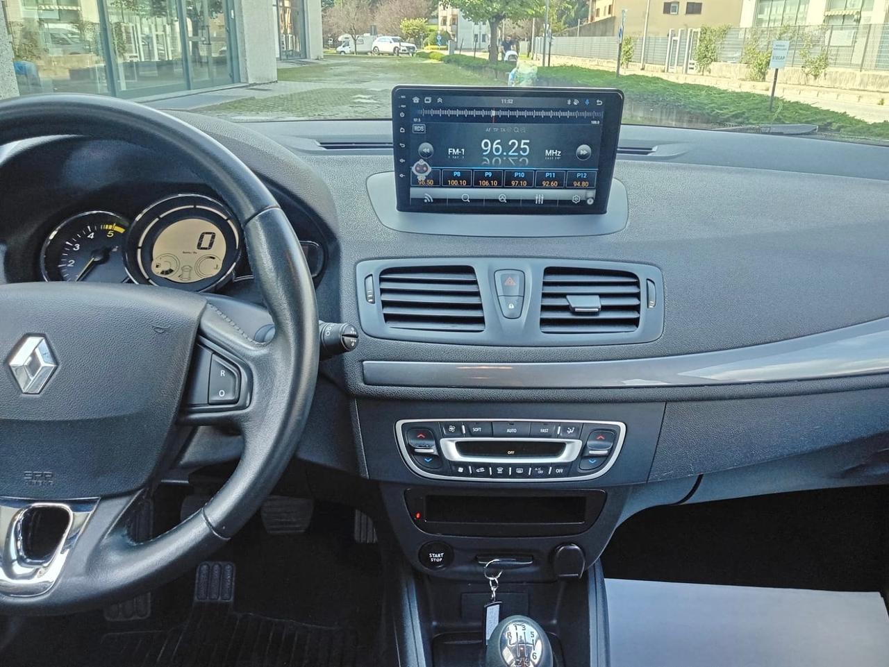 Renault Megane dCi 110CV Start&Stop*Apple car play*Euro 6