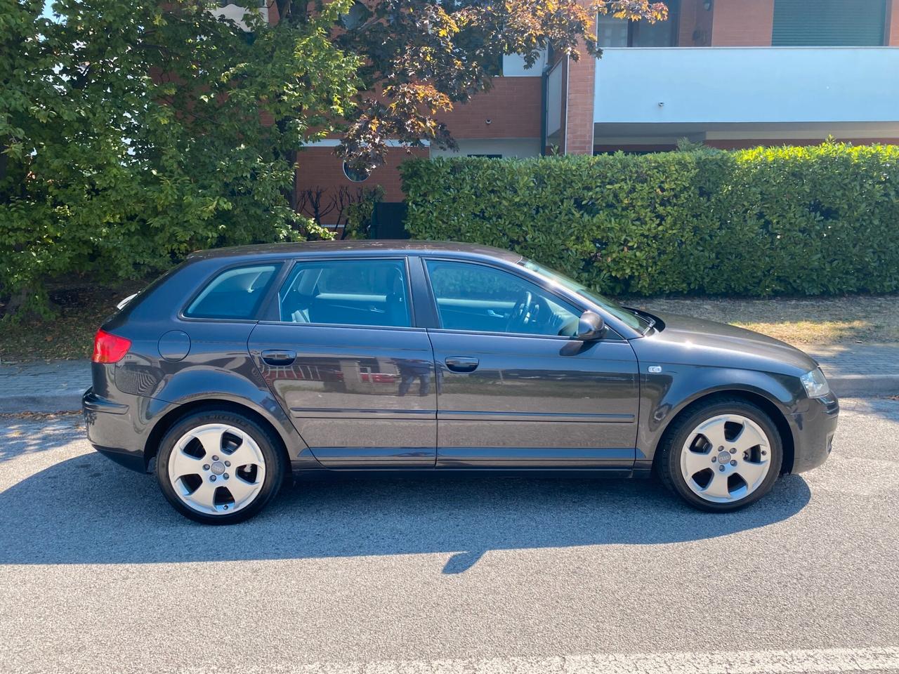 Audi A3 SPB 1.6 16V FSI Ambition