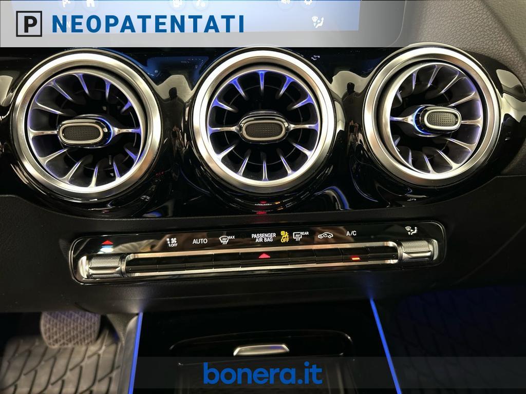 Mercedes GLA 180 180 D Progressive Advanced Plus 8G-DCT