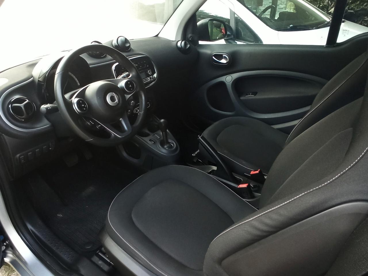 SMART FORTWO PASSION ANNO 2015 CAMBIO AUTOMATICO