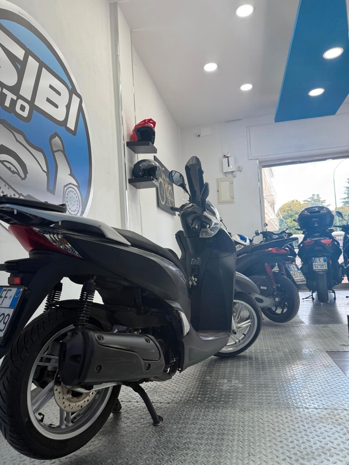 Honda SH 300