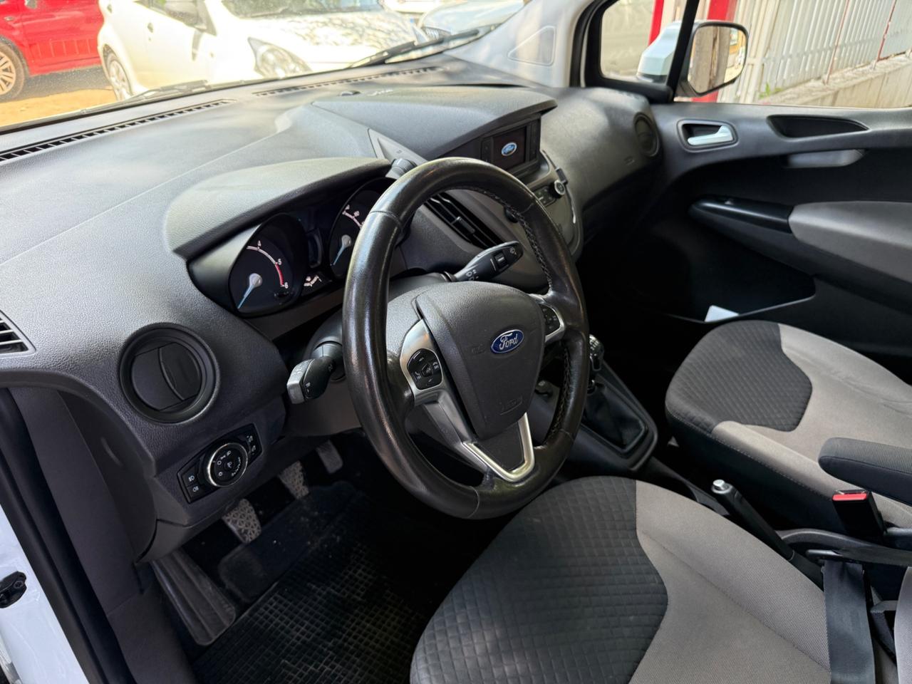 Ford Tourneo Courier Tourneo Courier 1.5 TDCI 75 CV S&S Plus