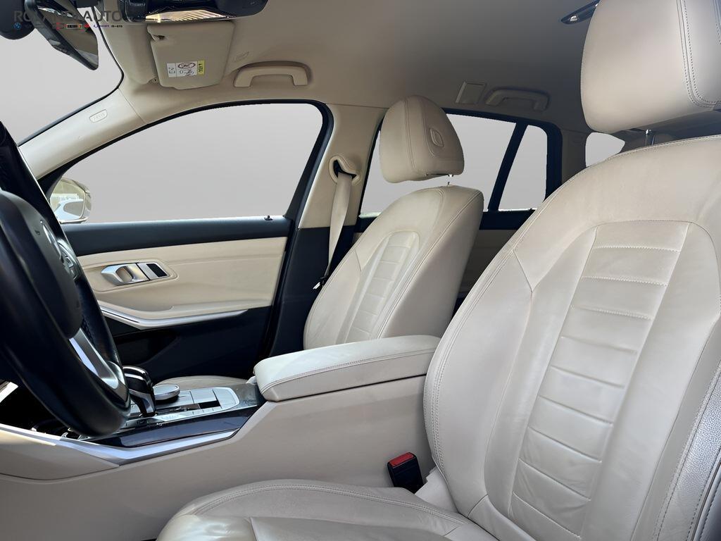 BMW Serie 3 Touring 320 d Luxury Steptronic