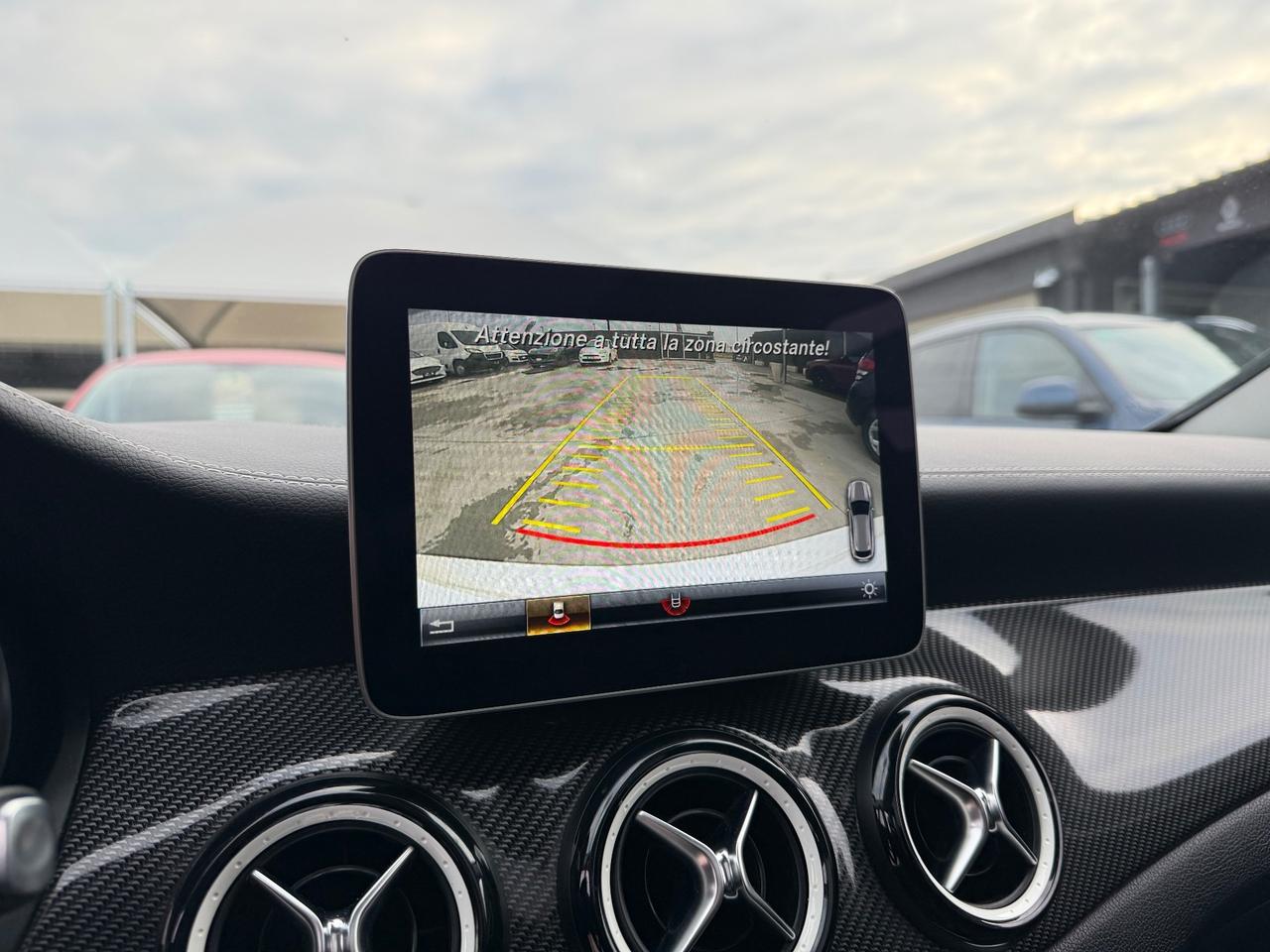 Mercedes-benz CLA 200d 4Matic Premium