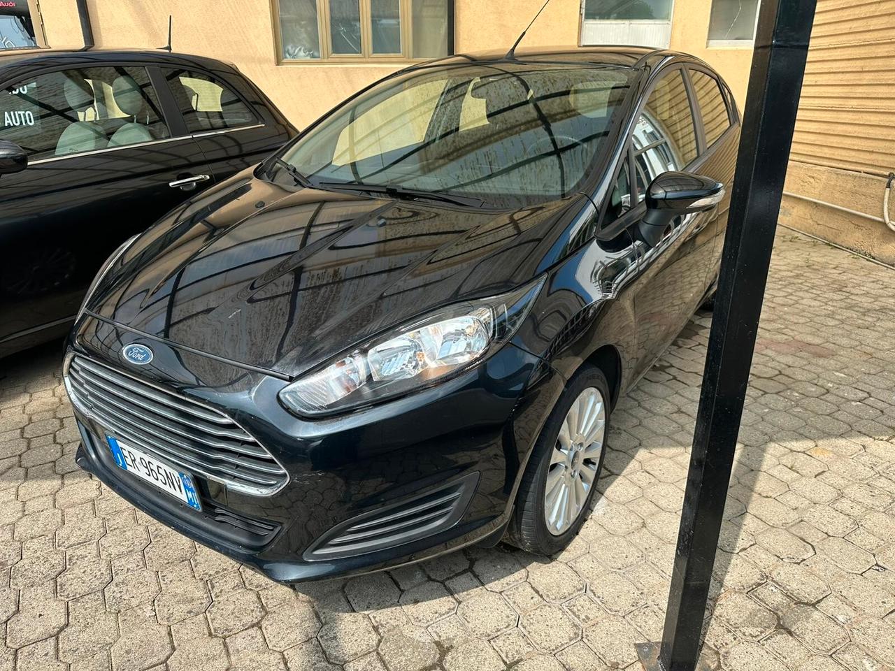 Ford Fiesta 1.0 80CV 5 porte Titanium