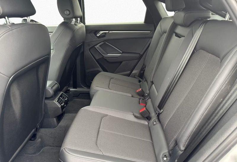 Audi Q3 Q3 SPB 35 TFSI S line edition Black Pack 19" Camera