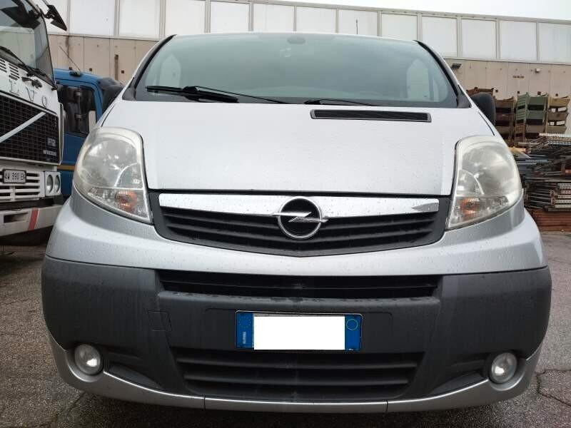 Opel Vivaro 29 2.0 CDTI 120CV 9 POSTI Furgone Vetrato Fap