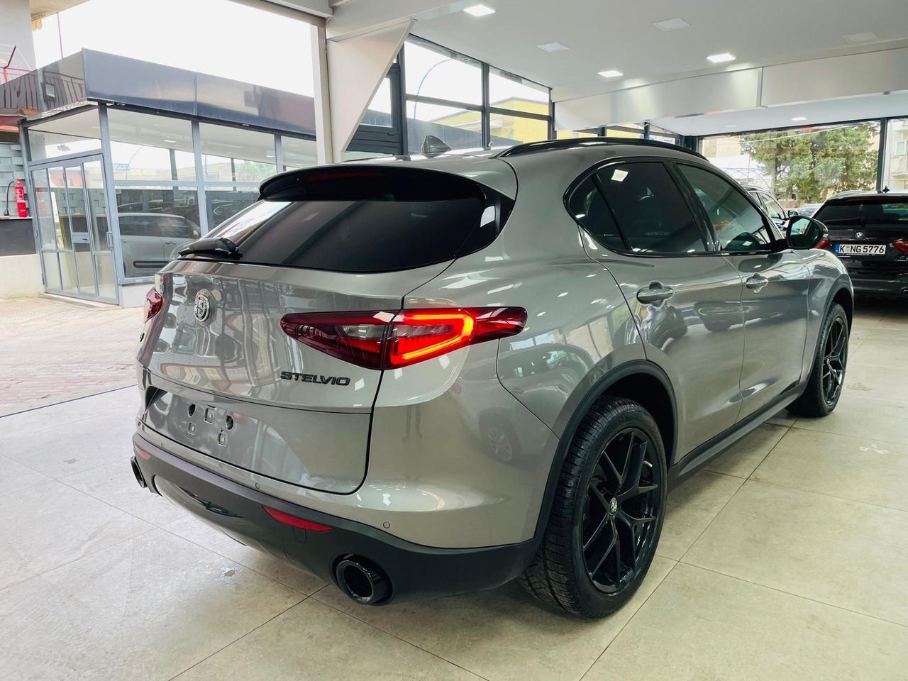 Alfa Romeo Stelvio 2.2 MJT 190 CV AT8 Q4 B-Tech 2019