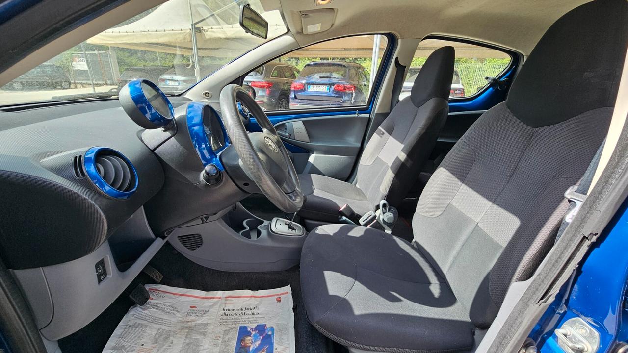 Toyota Aygo 1.0 12V VVT-i 5 porte Blue