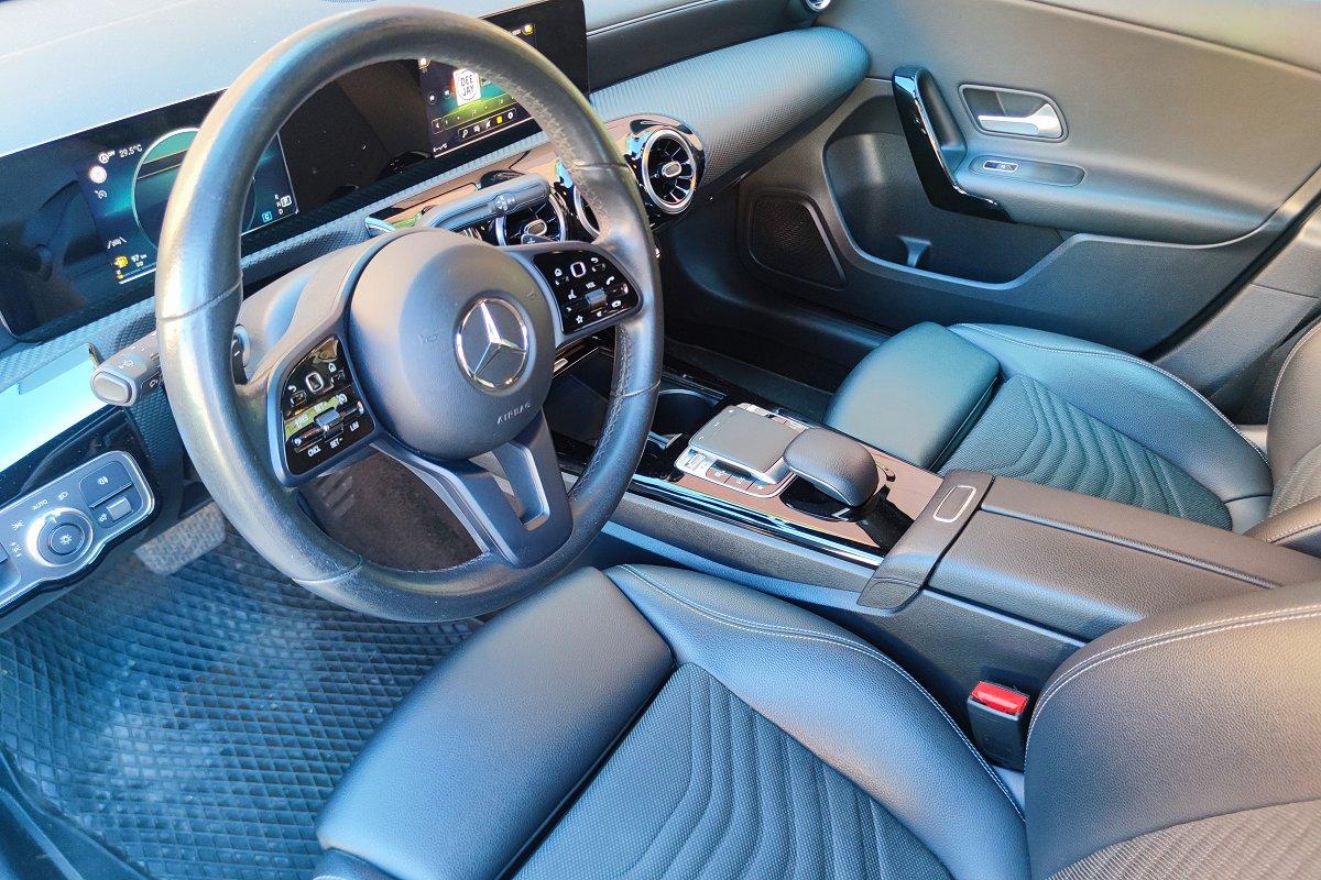 MERCEDES A 180 d Automatic Business Extra