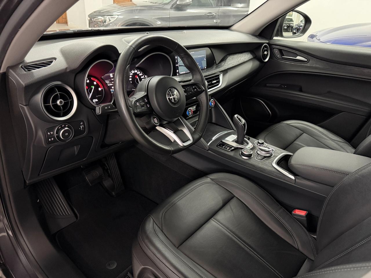 Alfa Romeo Stelvio 2.2 TD 190 CV EXECUTIVE AT8 Q4 PELLE TOTALE LIBRETTO TAGLIANDI TIMBRATO ALLARME CAMERA