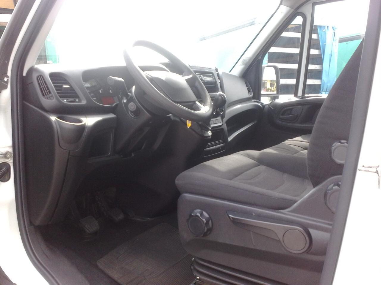 Iveco Daily 35c15 3000cc GRANVOLUME - 2015
