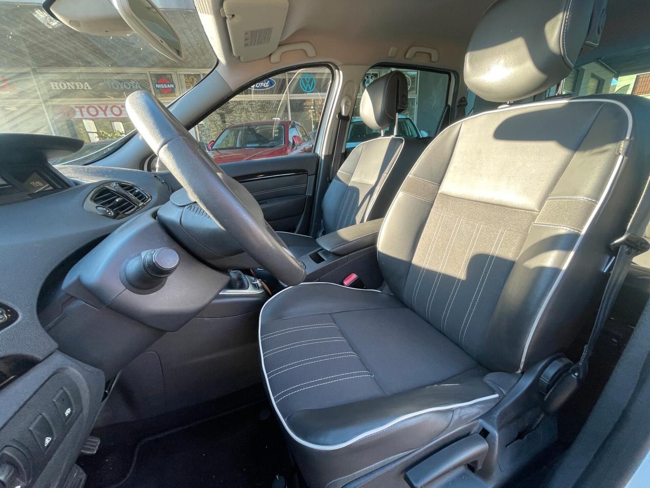 Renault Scenic Scénic X-Mod 1.5 dCi 110CV Luxe