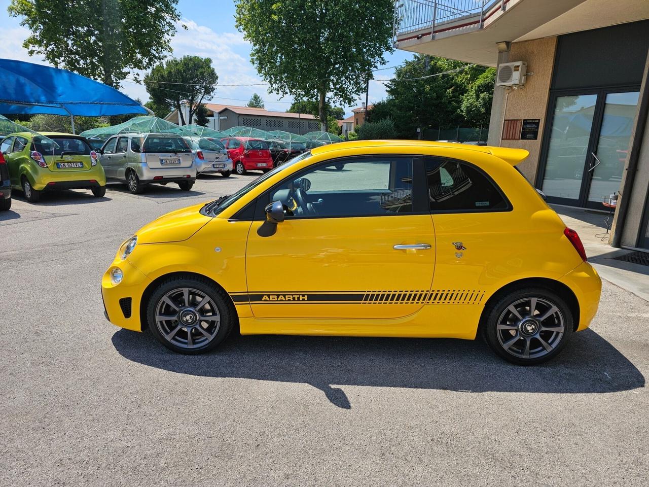 Abarth 595 1.4 Turbo T-Jet 145 CV