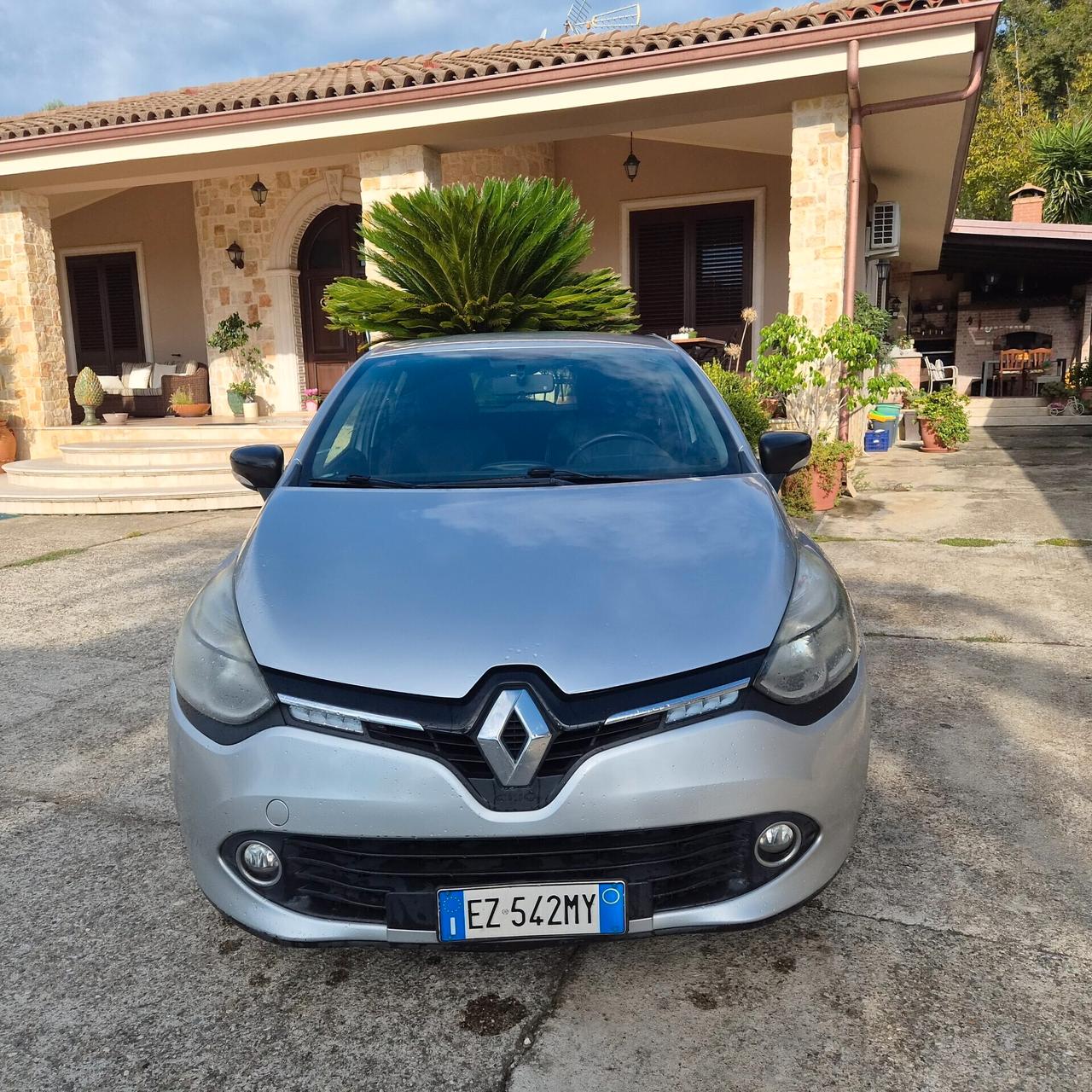 Renault Clio 1.5 dCi 8V 75CV 5 porte Costume National