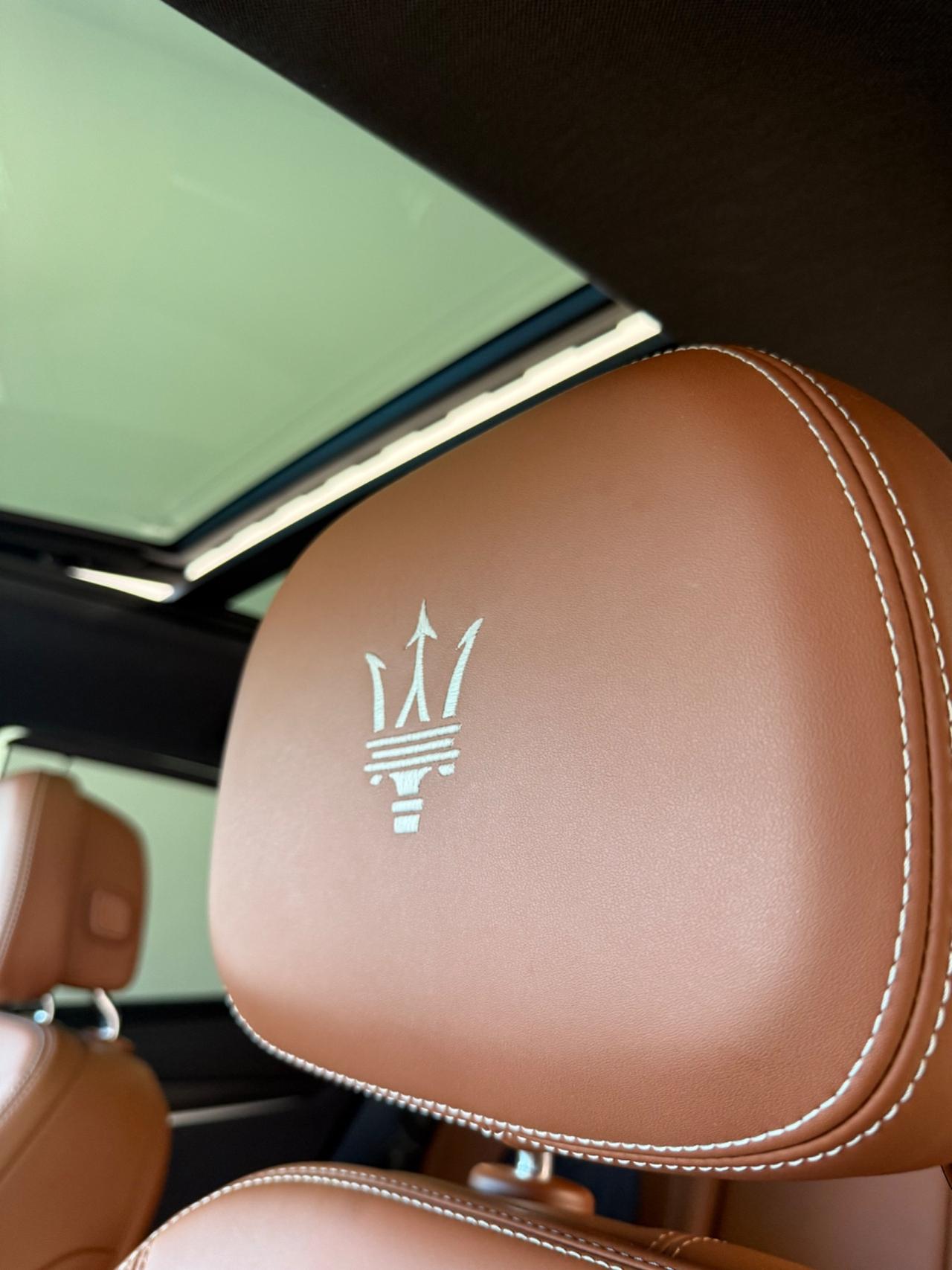 Maserati Levante Granlusso 250 auto TETTO APRIBIE APPLE CARPLAY,TELECAMERA,NAVI,KM CERTIFICATI ITALIA