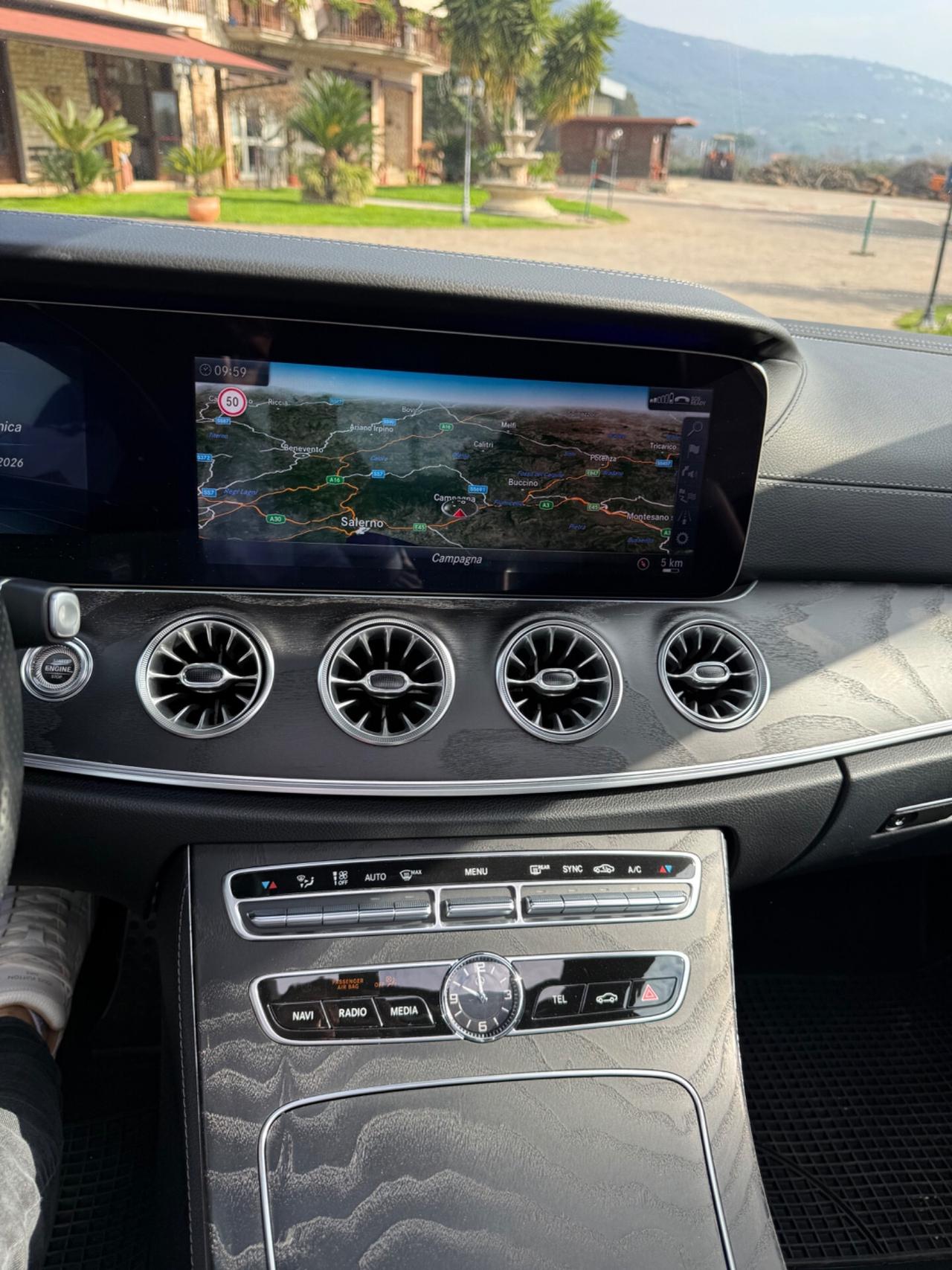 Mercedes-benz E 220 d Auto Premium Plus