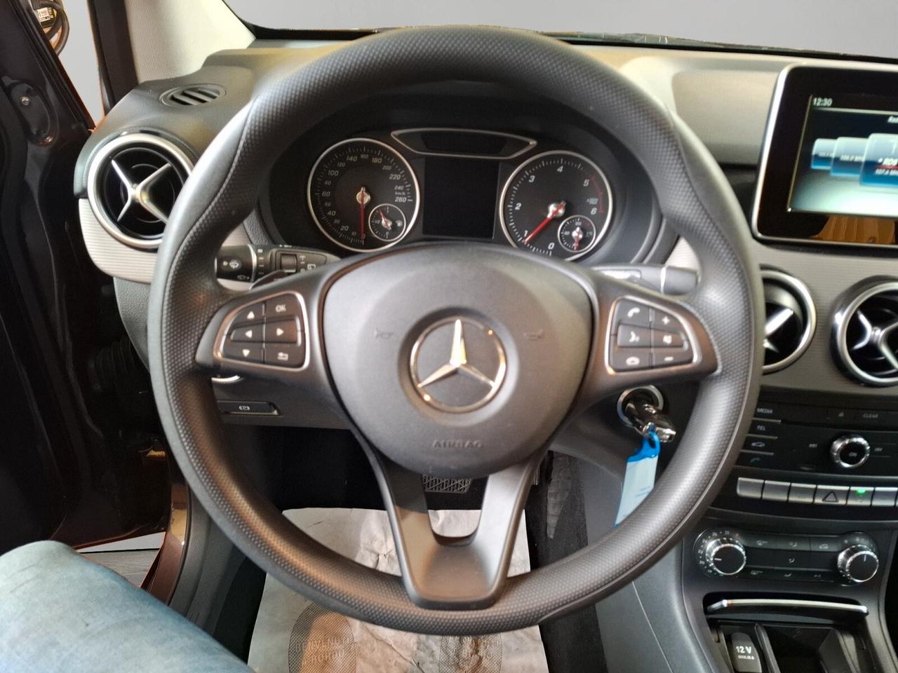 Mercedes-benz B 180 B 180 d Executive