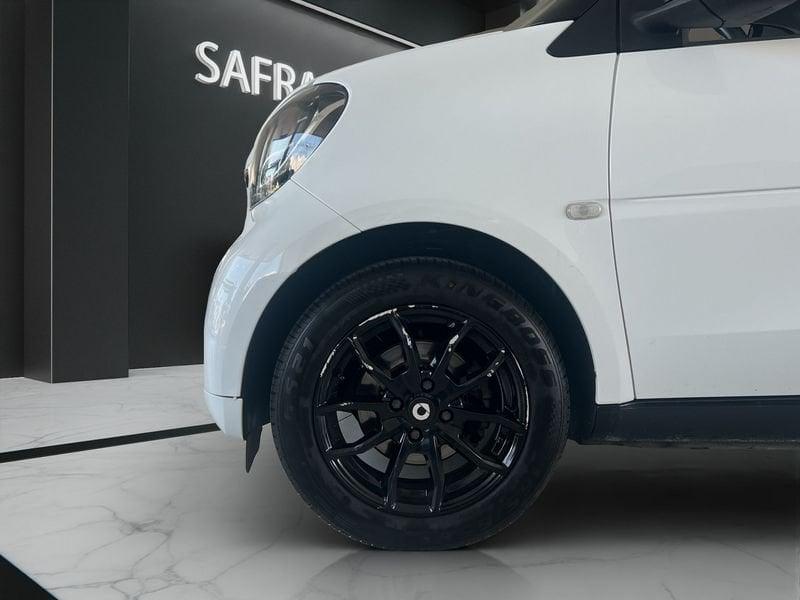 smart fortwo 70 1.0 52kW youngster twinamic