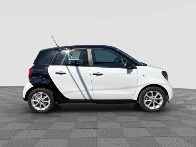 SMART ForFour forfour EQ youngster