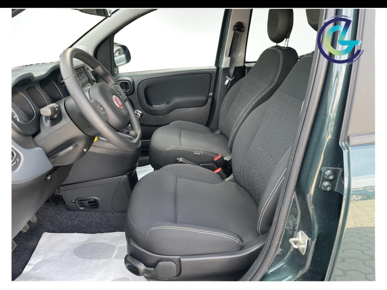 FIAT Panda III 2021 Cross - Panda 1.0 firefly hybrid Cross s&s 70cv 5p.ti