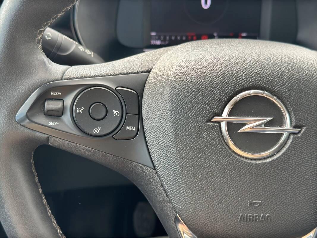 Opel Corsa 1.2 Elegance s&s 75cv con CarPlay