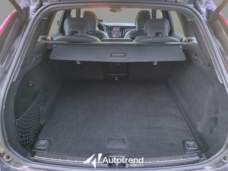 Volvo XC60 B4 197+14 CV AWD Automatico Mild Hybrid Diesel R-Design