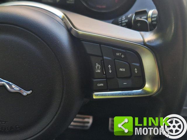 JAGUAR E-Pace 2.0 AWD-D180 AUTOMATIC.