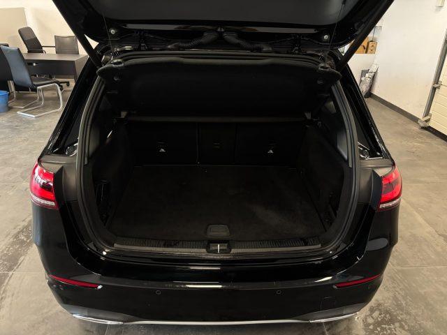 MERCEDES-BENZ B 180 d Tetto Apribile AMG Premium Automatico