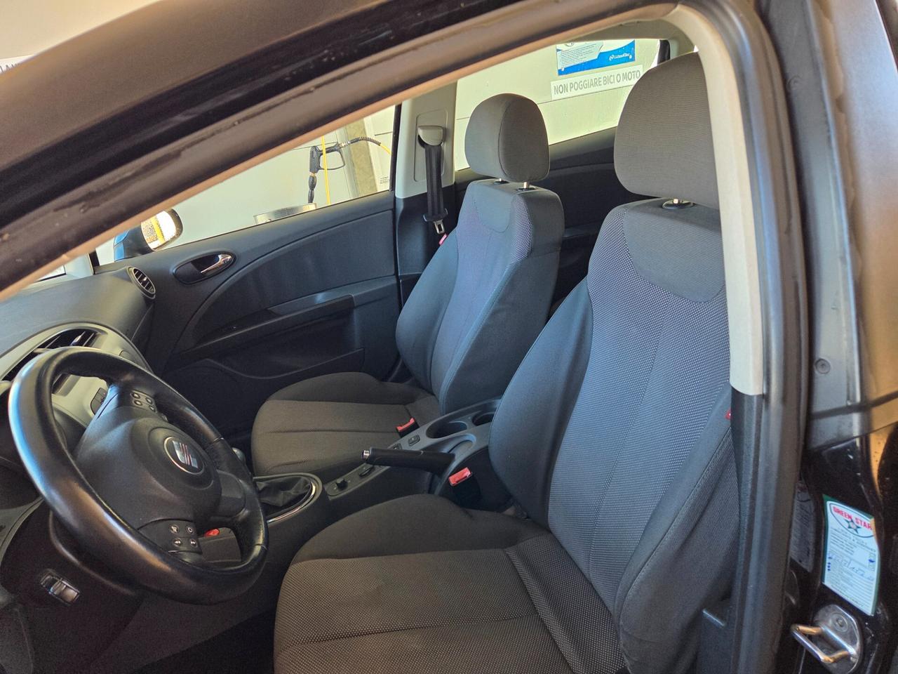Seat Leon 1.9 TDI DPF Sport 2008