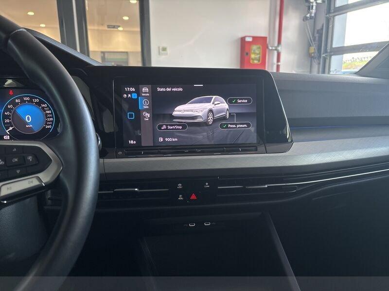 Volkswagen Golf VIII 2020 2.0 tdi Life 115cv dsg