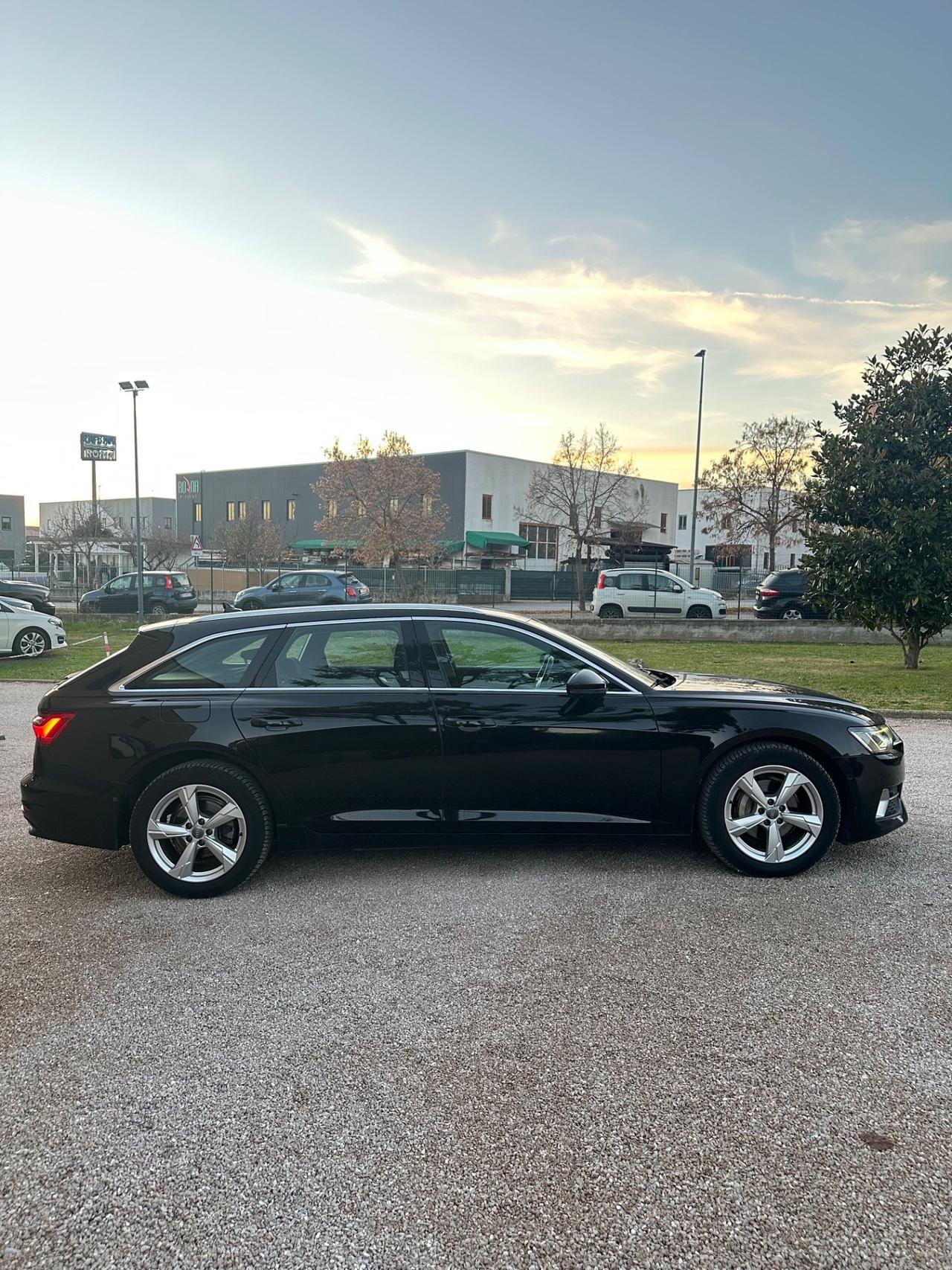 Audi A6 Avant 40 2.0 TDI S tronic Sport