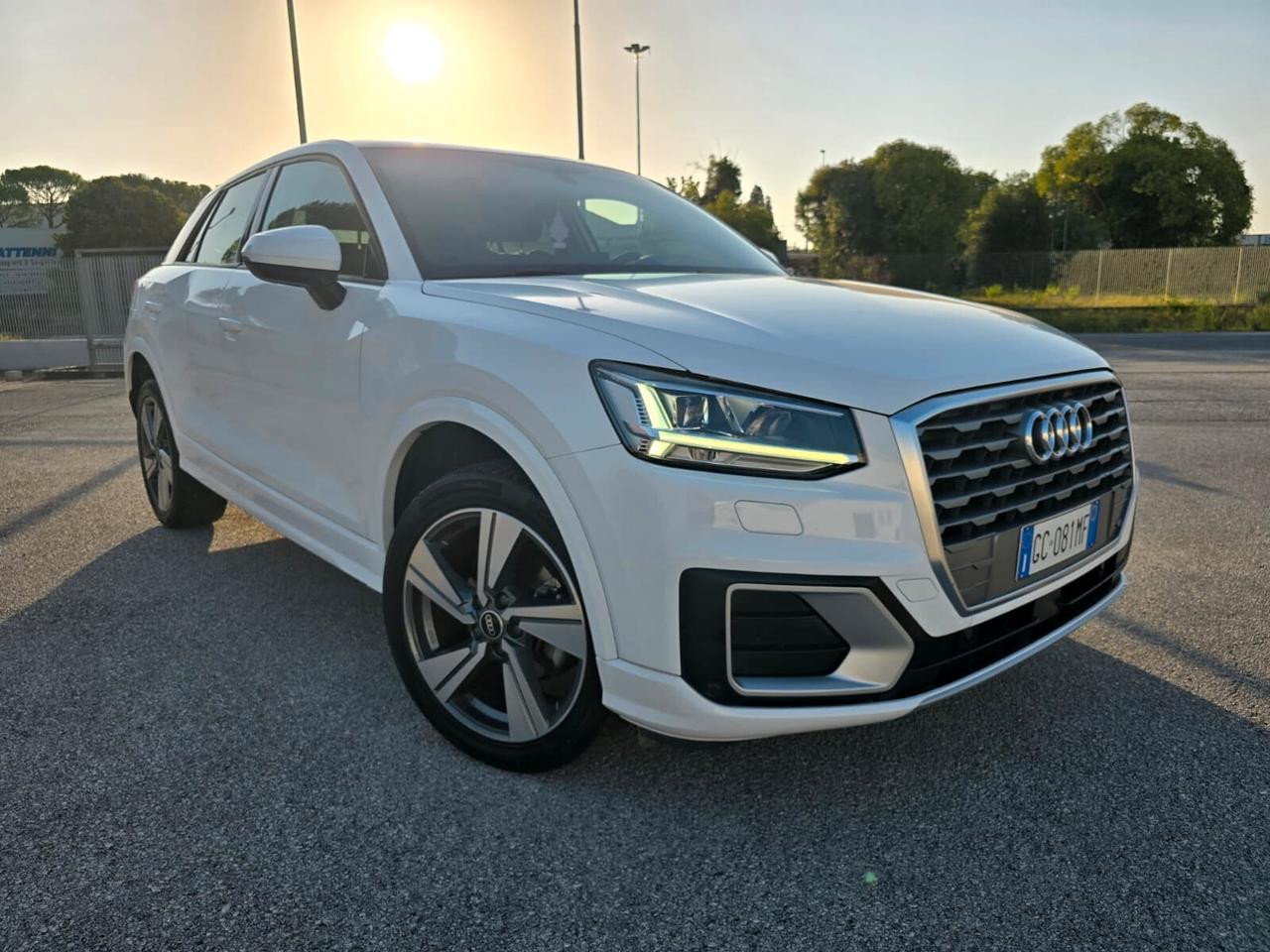 Audi Q2 30 1.6 tdi Admired s-tronic my20