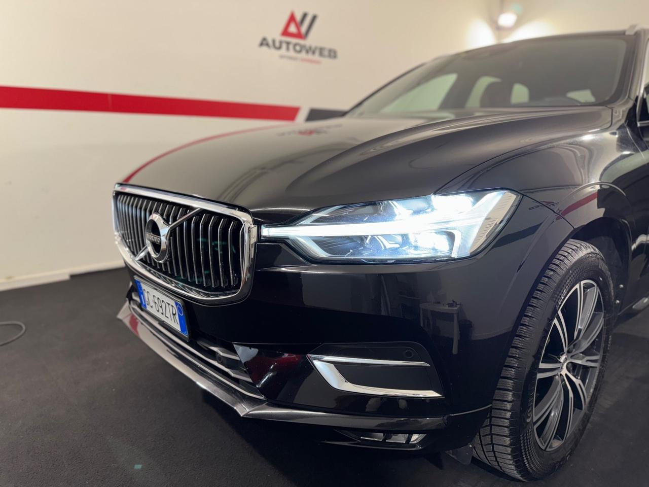 Volvo XC 60 XC60 B4 (d) AWD Geartronic Inscription FULL OPTIONAL, SEDILI IN PELLE CON REGOLAZIONE ELETTRICA CON MEMORIA, CRUISE ADATTIVO, CLIMA TRI-ZONA , PORTELLONE ELETTRICO, APPLE CARPLAY, FARI FULL LED AUTOMATICI E MOLTO ALTRO