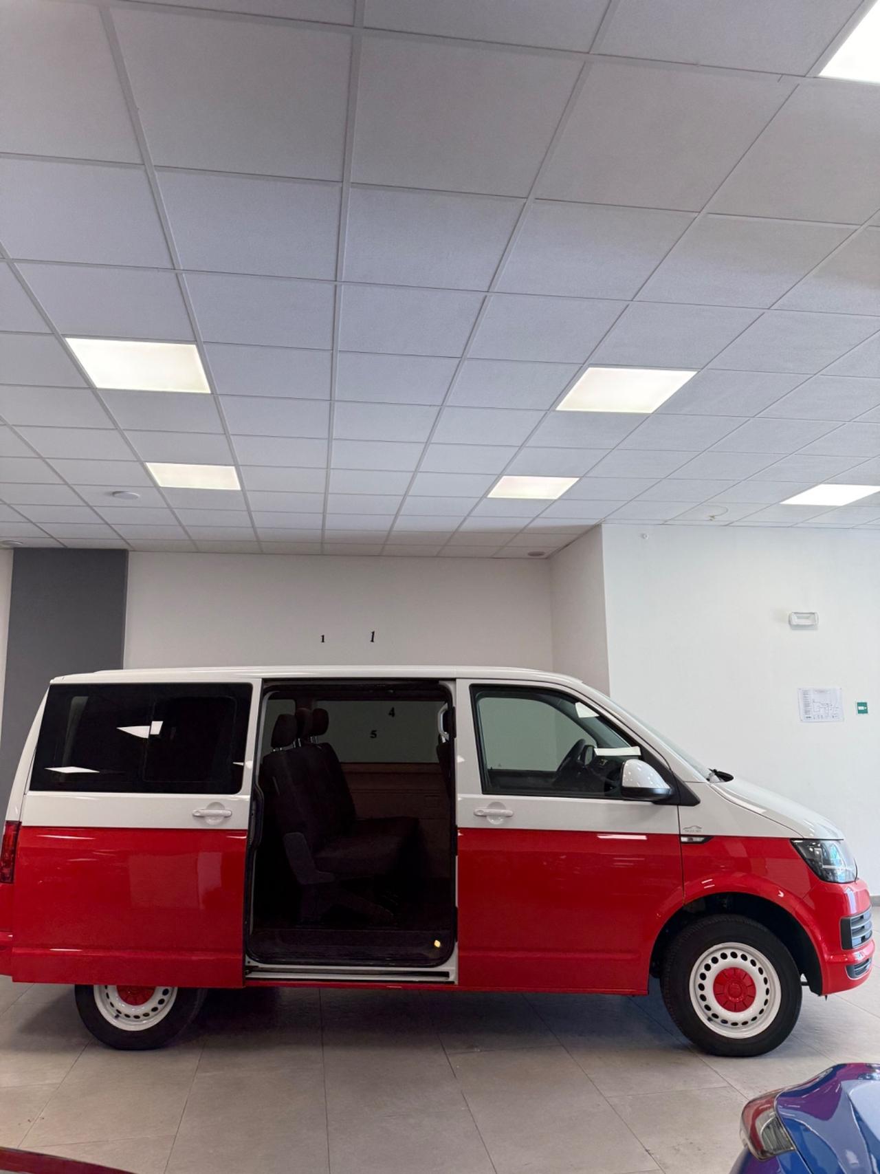 Volkswagen Caravelle 2.0 TDI 150CV DSG PC Trendline