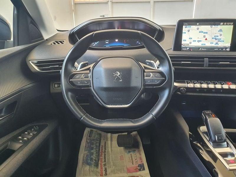 Peugeot 3008 BlueHDi 130 EAT8 S&S tua da 189,00 al mese