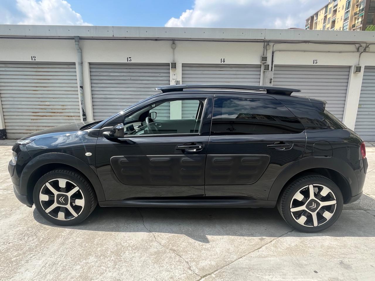 Citroen C4 Cactus PureTech 82 Shine