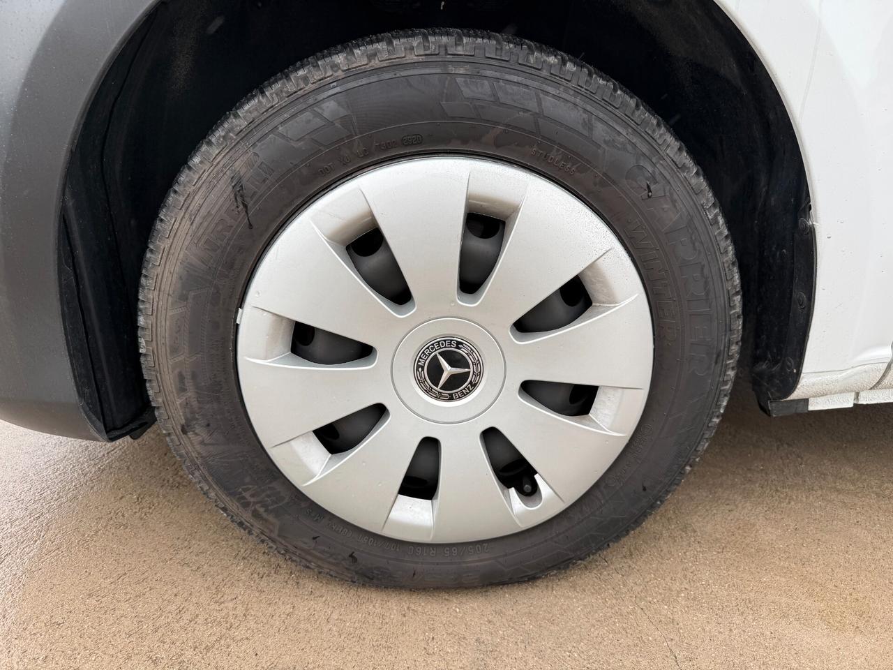 Mercedes-benz Vito 111 CDI 116 CV Furgone Compact