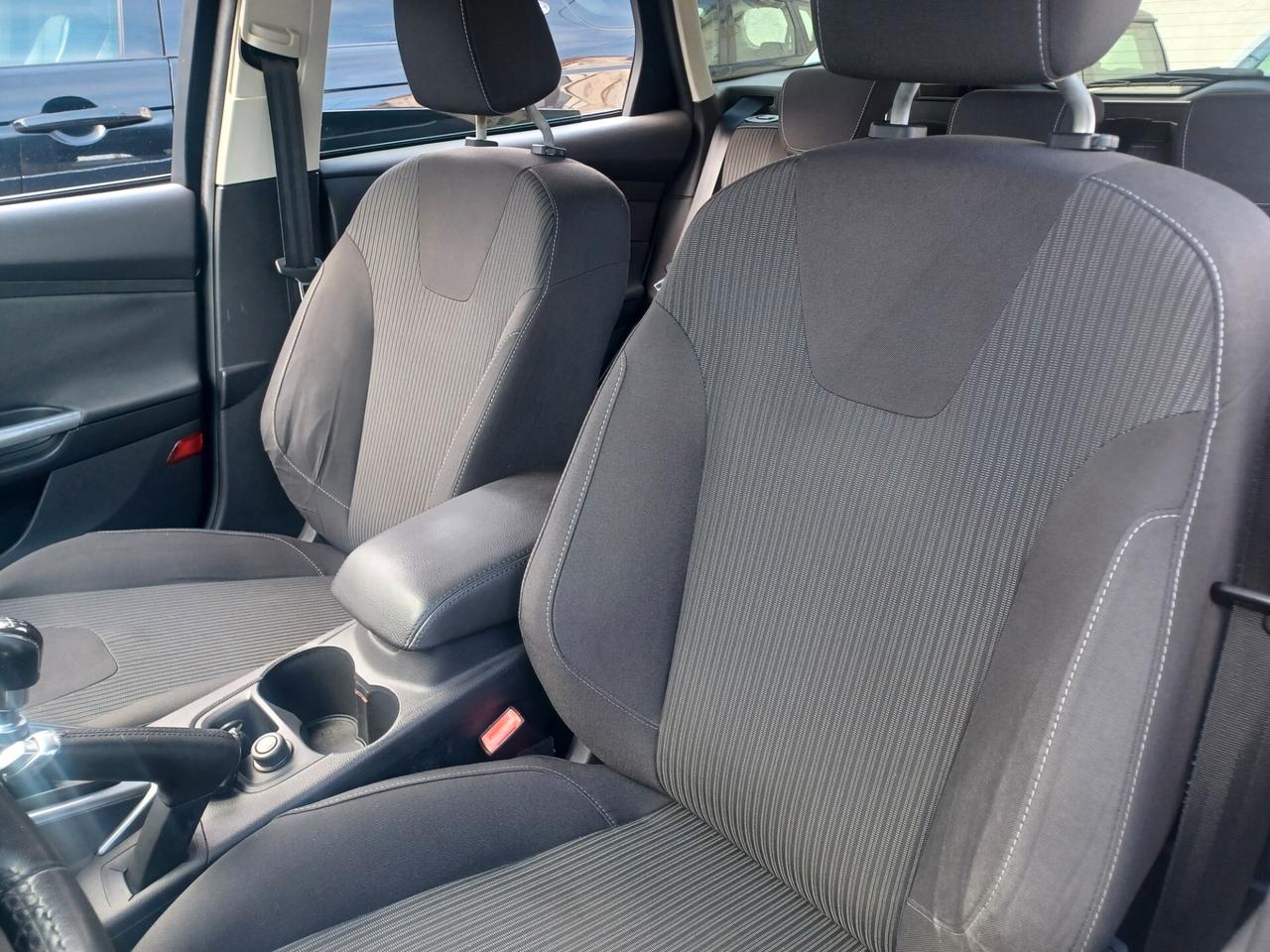 Ford Focus 1.0 TITANIUM S.W. ANNO 2013