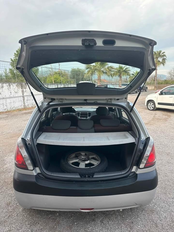 Kia Rio 1.4 16V 5p. EX Life