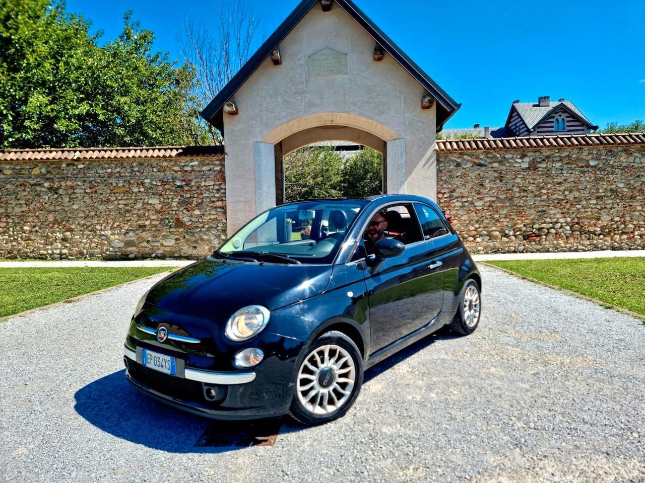Fiat 500 CABRIO DOLCE VITA