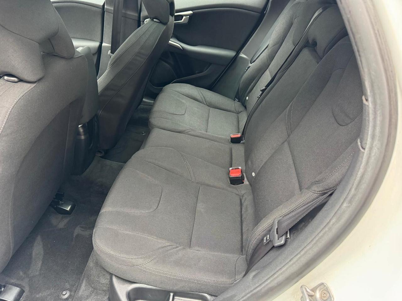 Volvo V40 D2 Business*EURO6