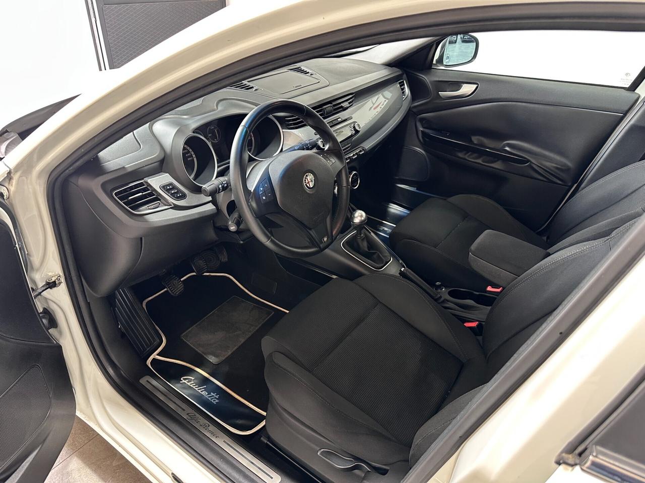 Alfa Romeo Giulietta 1.6 JTDm-2 105 CV Distinctive