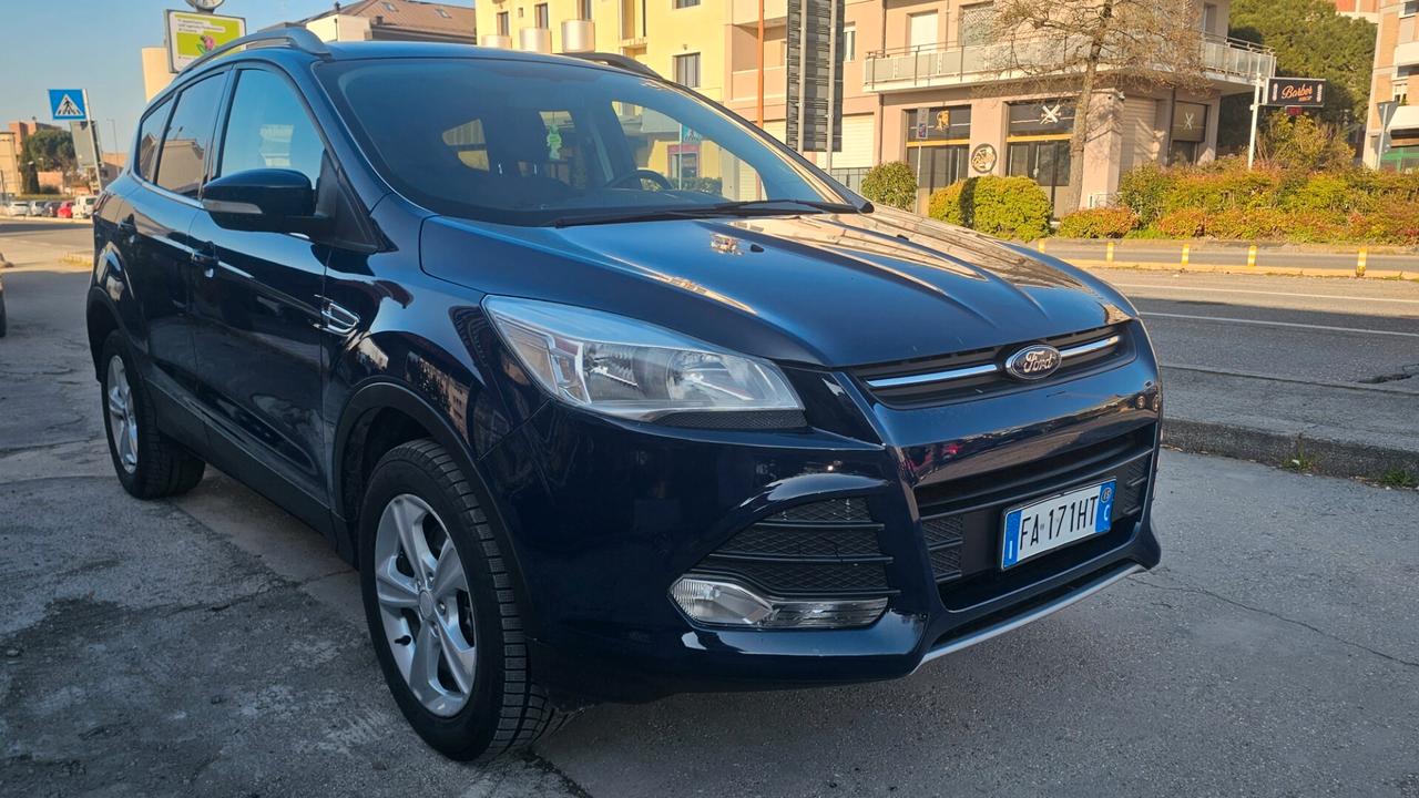 Ford Kuga 2.0 TDCI 120 CV S&S 2WD Titanium