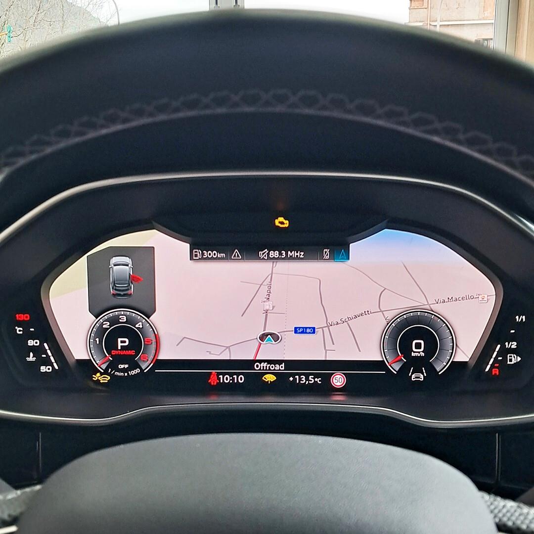 Audi Q3 SPB 35 TDI S tronic Identity Black /PELLE/R20